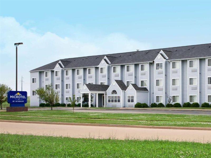 Microtel Inn By Wyndham Champaign Exterior foto